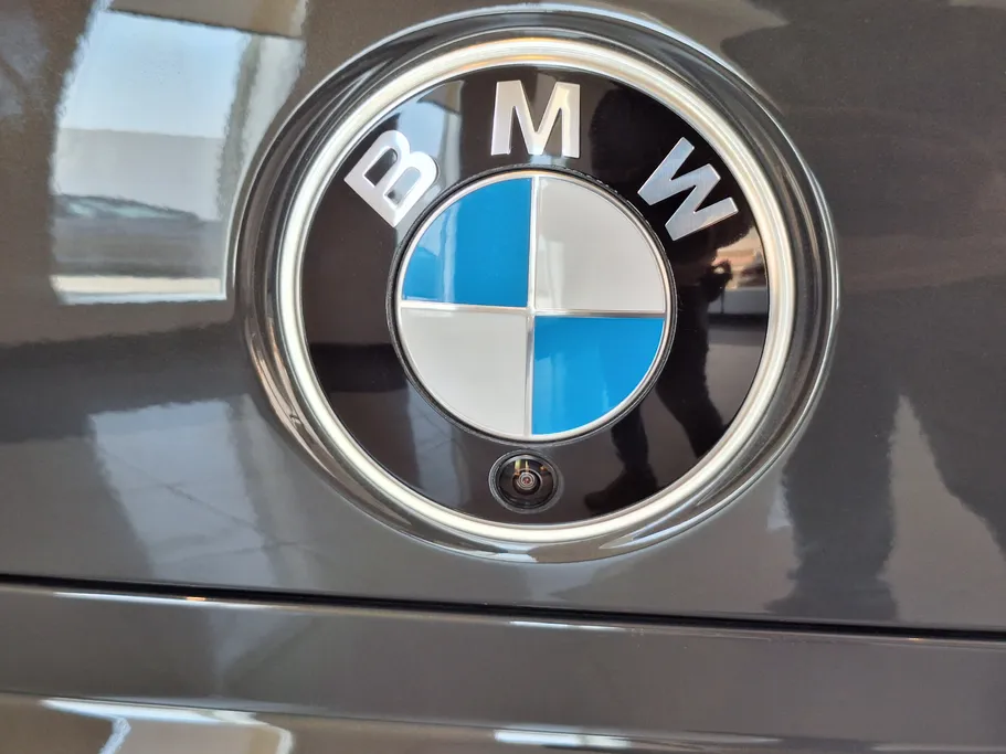 بي ام دبليو الفئة السابعة 735i 2023 
