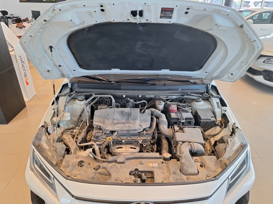 2023 Toyota Yaris  Y 