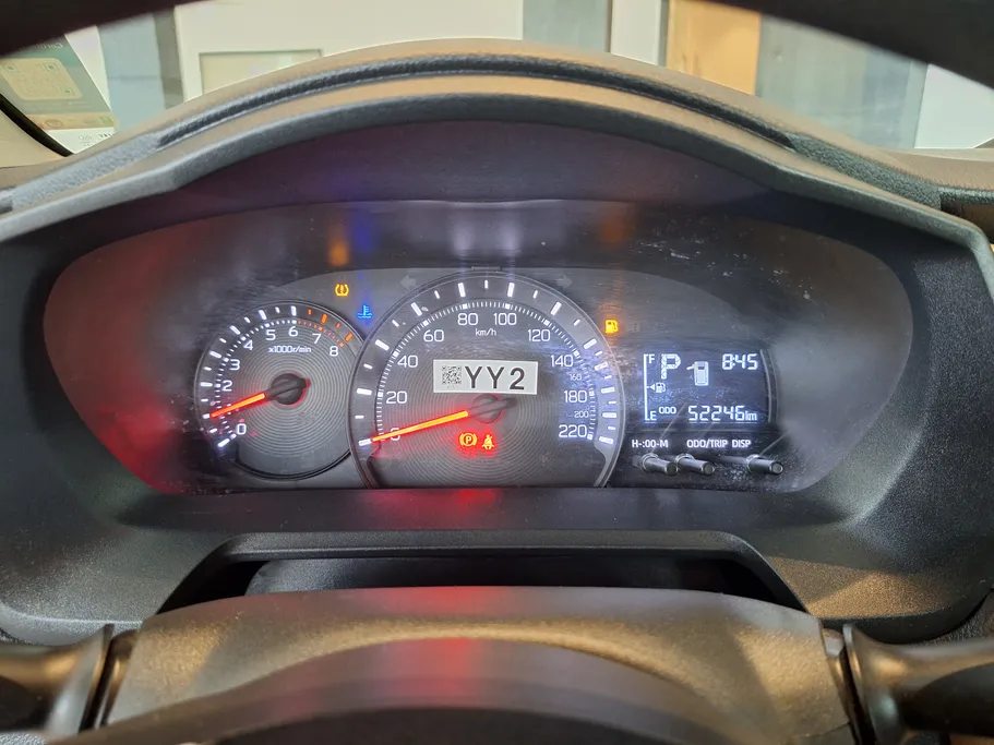 2023 Toyota Yaris  Y 