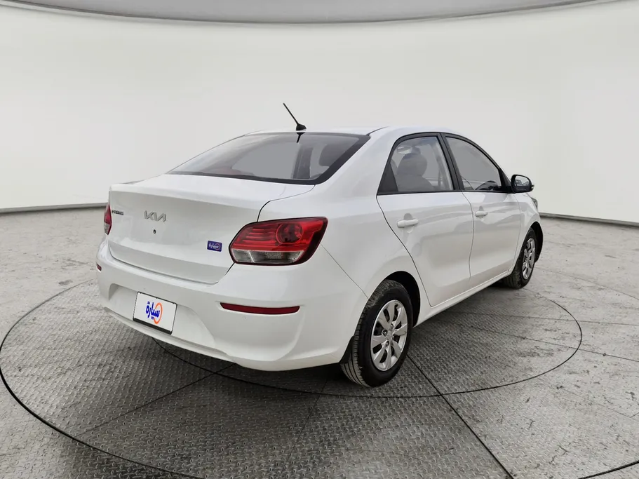 2022 Kia Pegas LX 