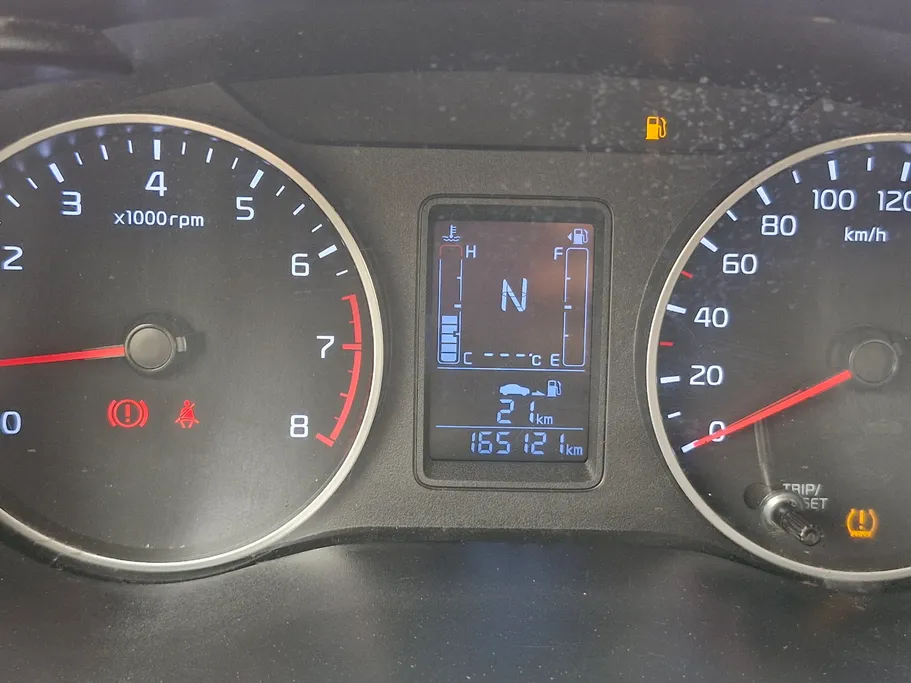 2022 Kia Pegas LX 