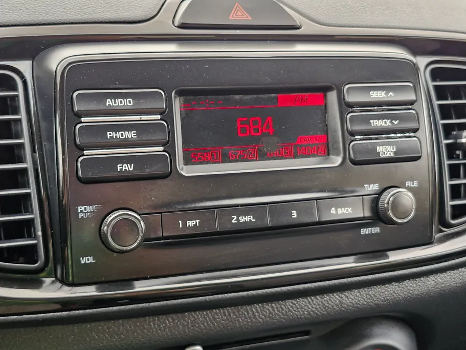 2022 Kia Pegas LX 