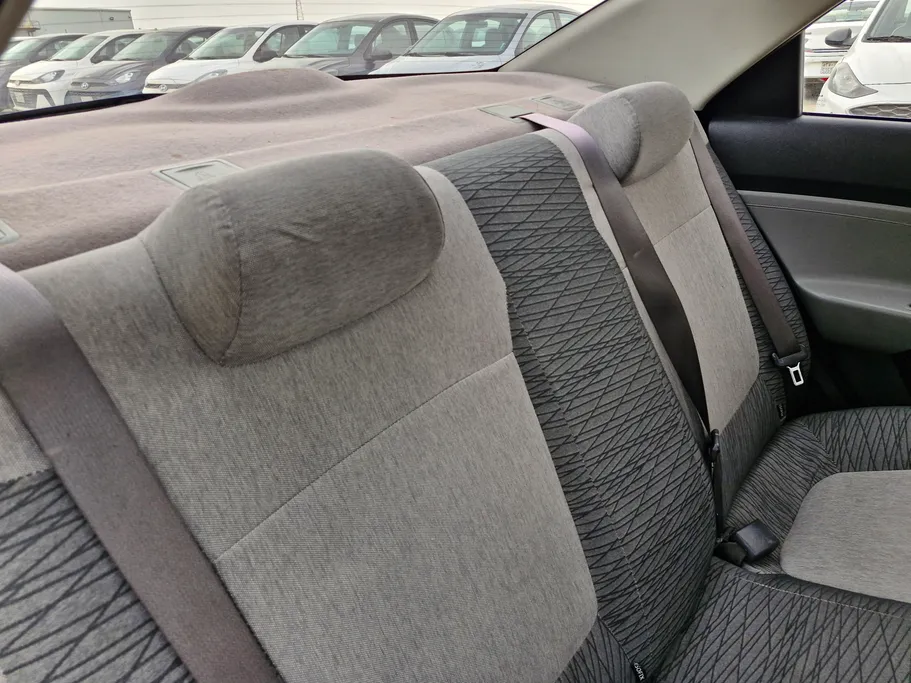 2022 Kia Pegas LX 