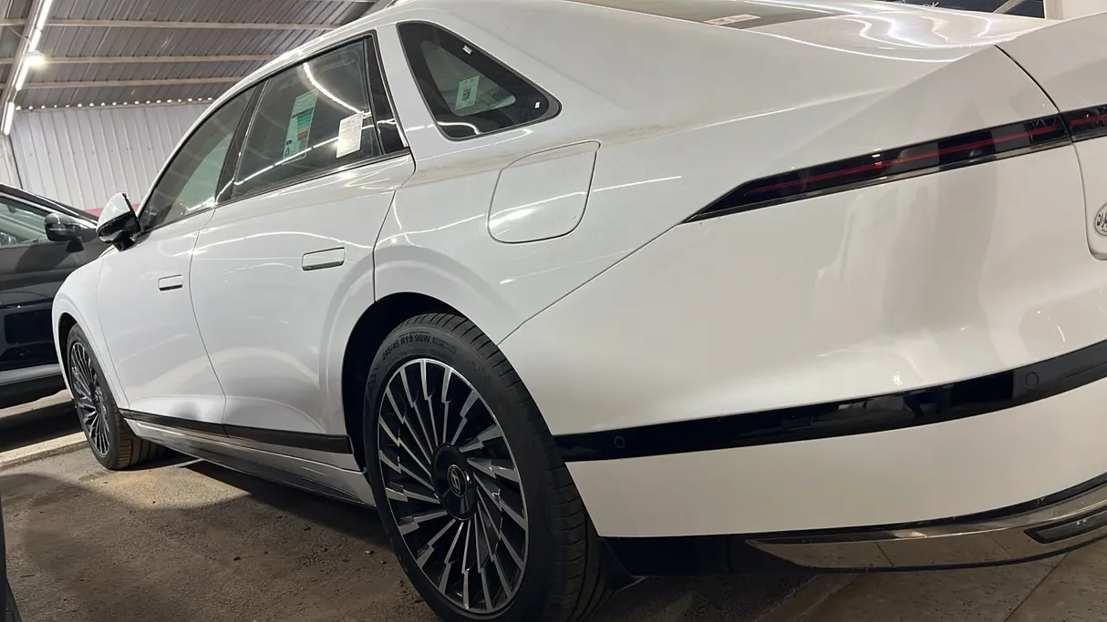 2025 Hyundai Azera calligraphy 