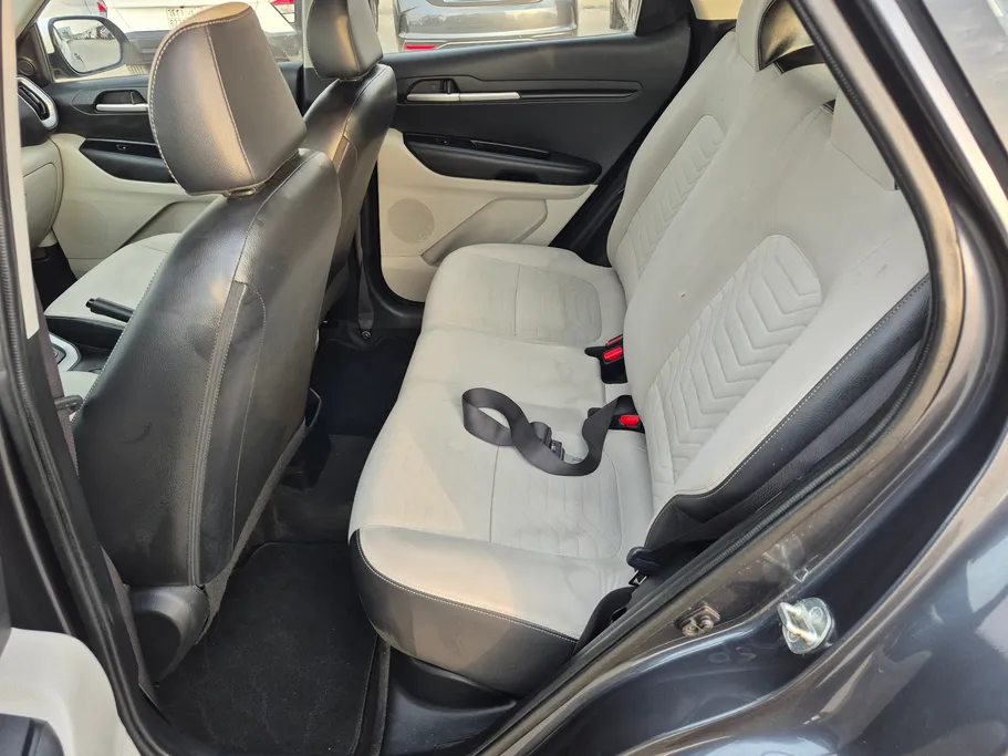 2023 Kia SONET GL 
