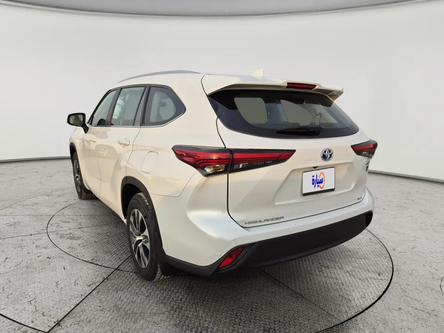 2023 Toyota Highlander GLE 