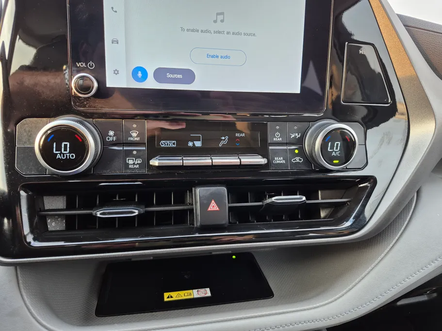 2023 Toyota Highlander GLE 