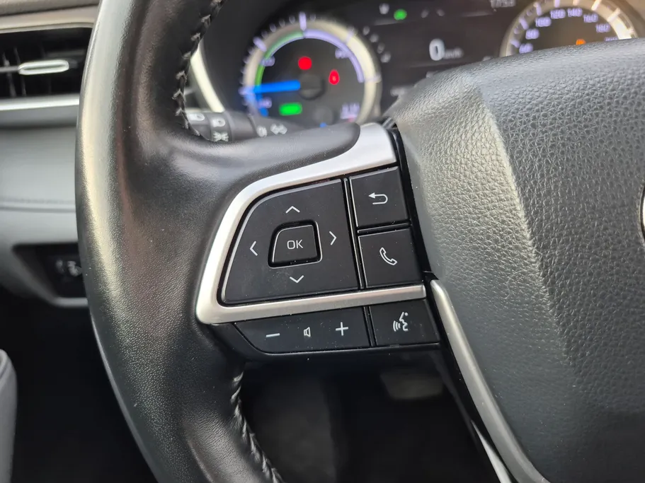 2023 Toyota Highlander GLE 