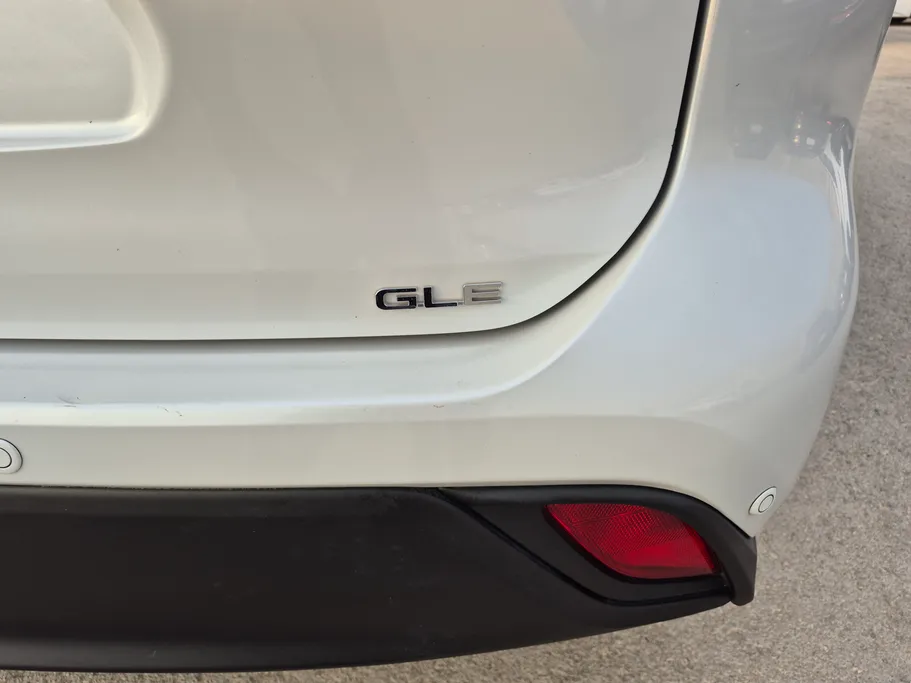 2023 Toyota Highlander GLE 