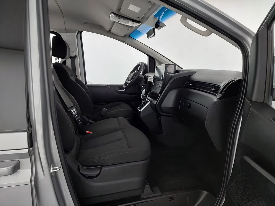2024 Hyundai Staria Smart 9 ST 