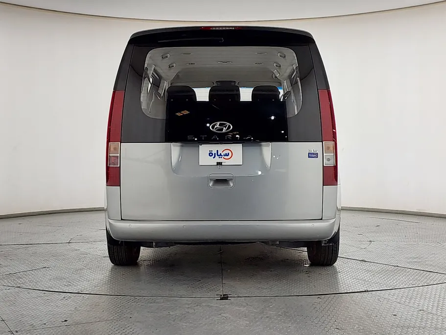 2024 Hyundai Staria Smart 9 ST 