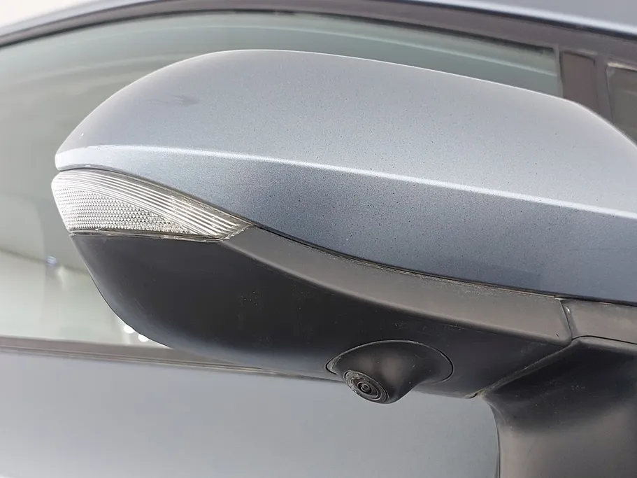 2024 Toyota Corolla XLI Executive Moonroof 