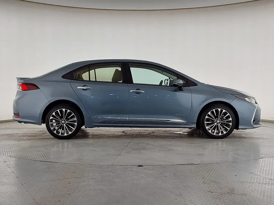2024 Toyota Corolla XLI Executive Moonroof 