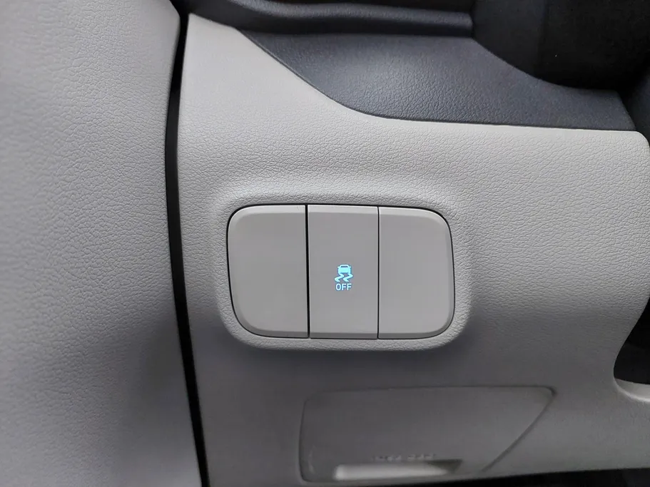 هيونداي Grand i10 فلييت 2024 