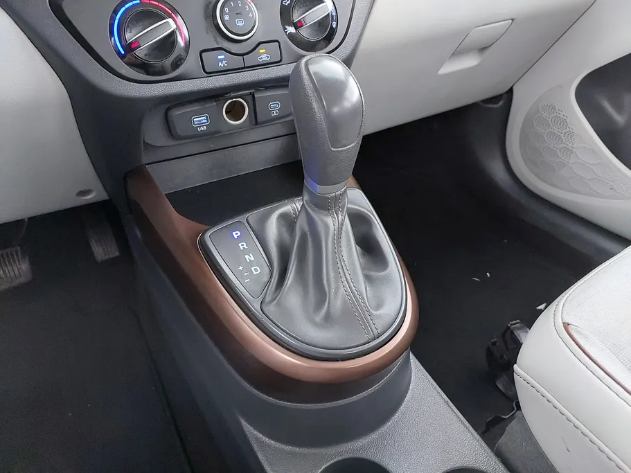 هيونداي Grand i10 فلييت 2024 