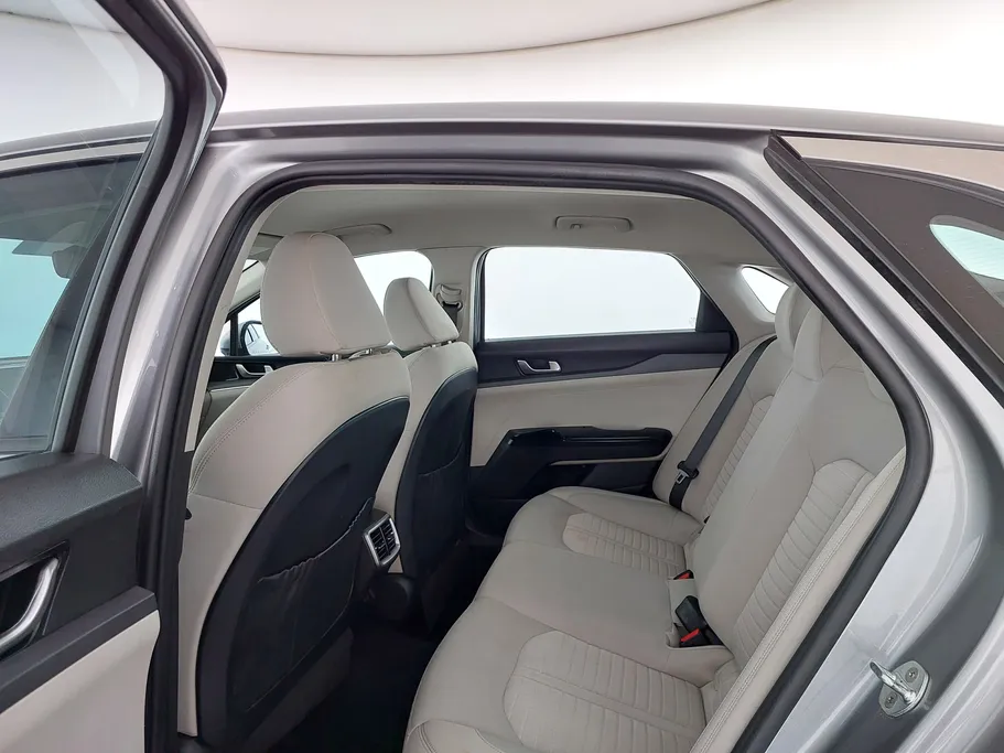 كيا K5 LX 2023 