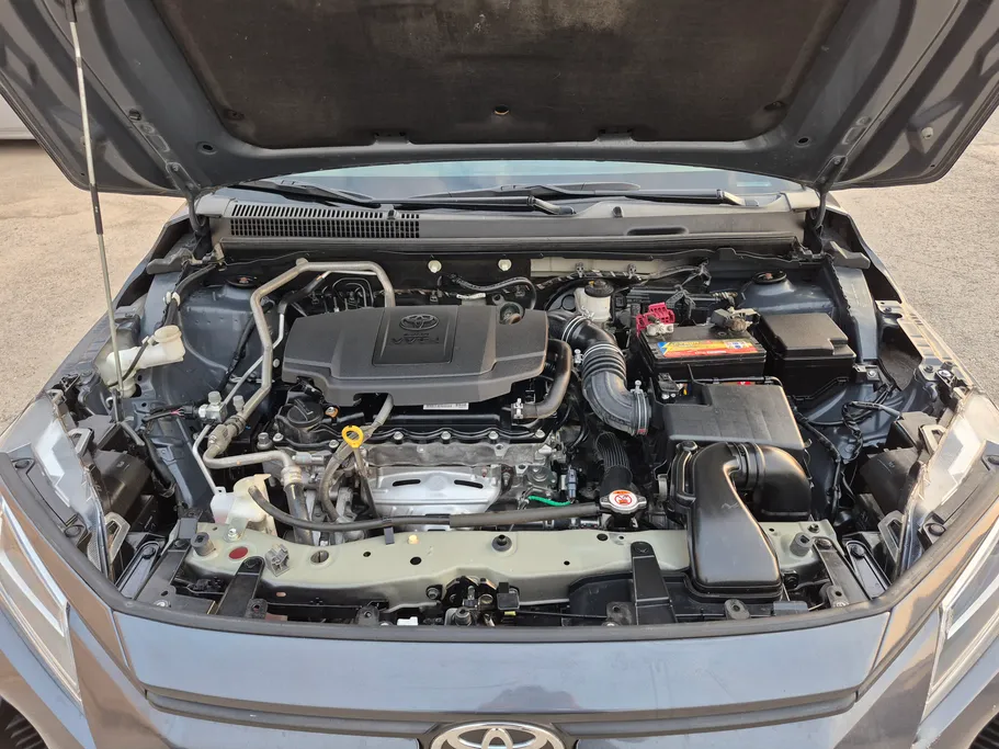 2023 Toyota Yaris  Y 