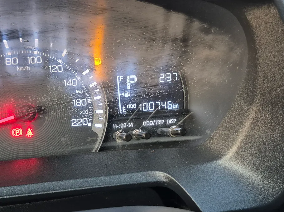 2023 Toyota Yaris  Y 