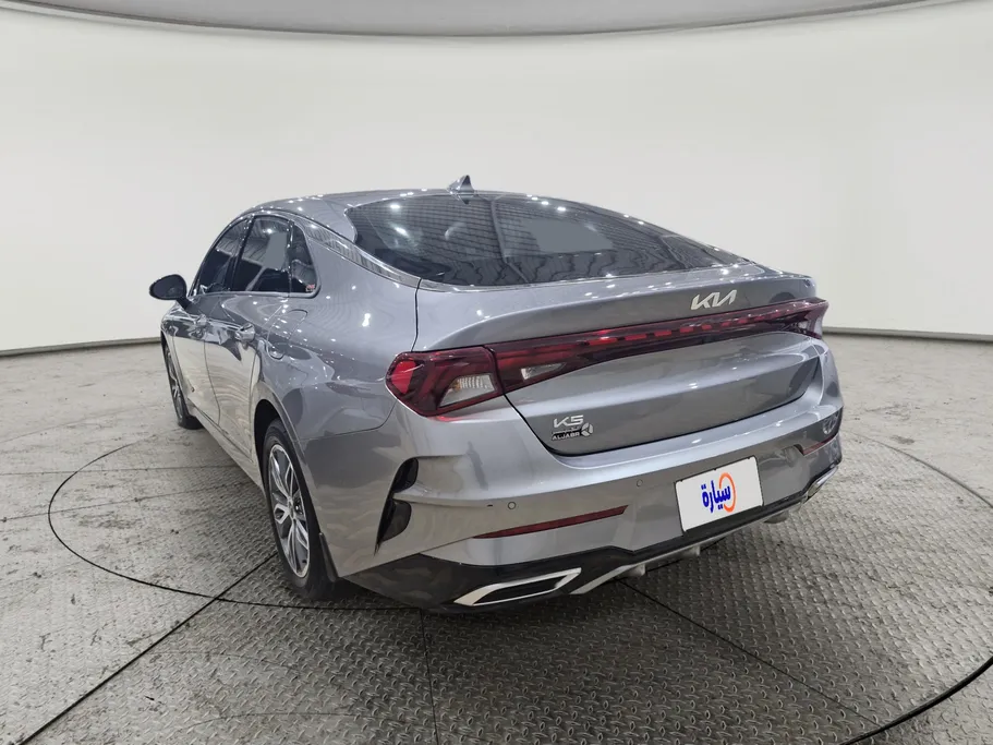 2023 Kia K5 LX 
