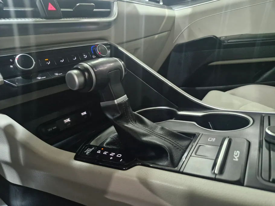 2023 Kia K5 LX 
