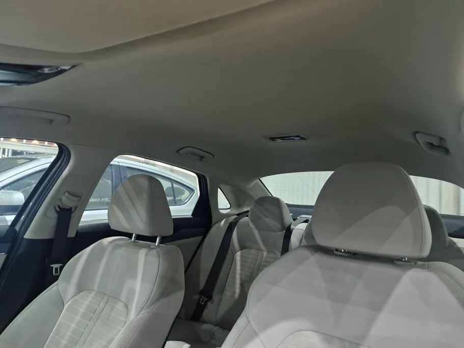 2023 Kia K5 LX 