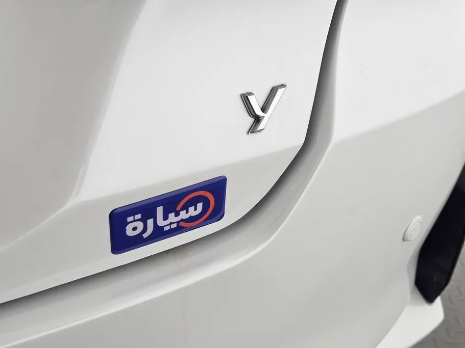 تويوتا يارس Y 2023 