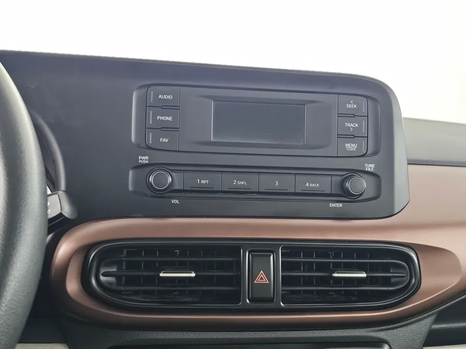 هيونداي Grand i10 فلييت 2024 