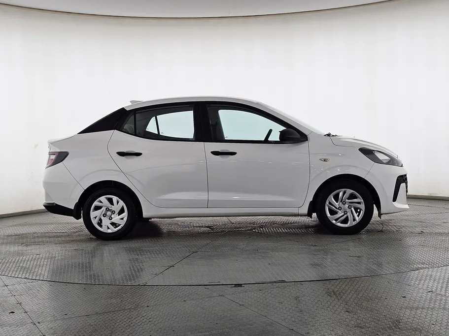هيونداي Grand i10 فلييت 2024 