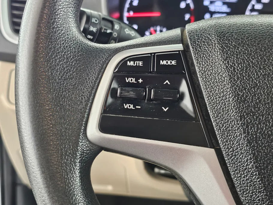 2023 Hyundai Accent Smart 