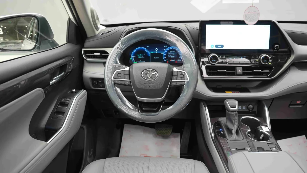 2026 Toyota Highlander Limited 