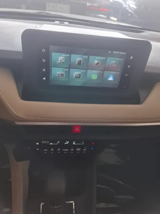 2024 Toyota Yaris  Y 
