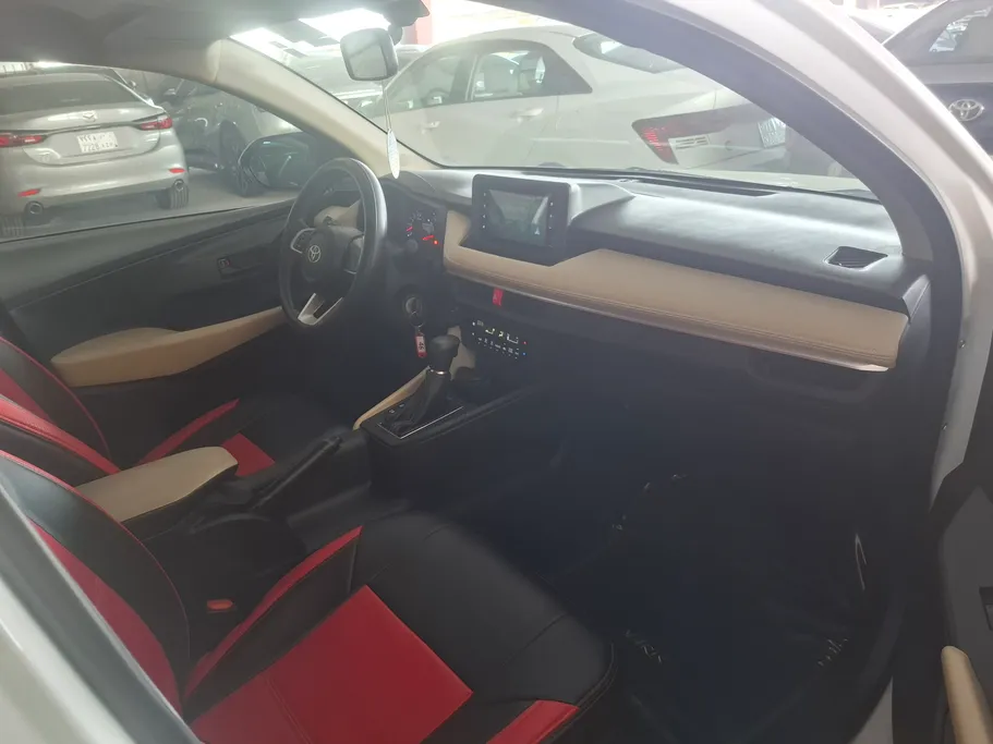 2024 Toyota Yaris  Y 