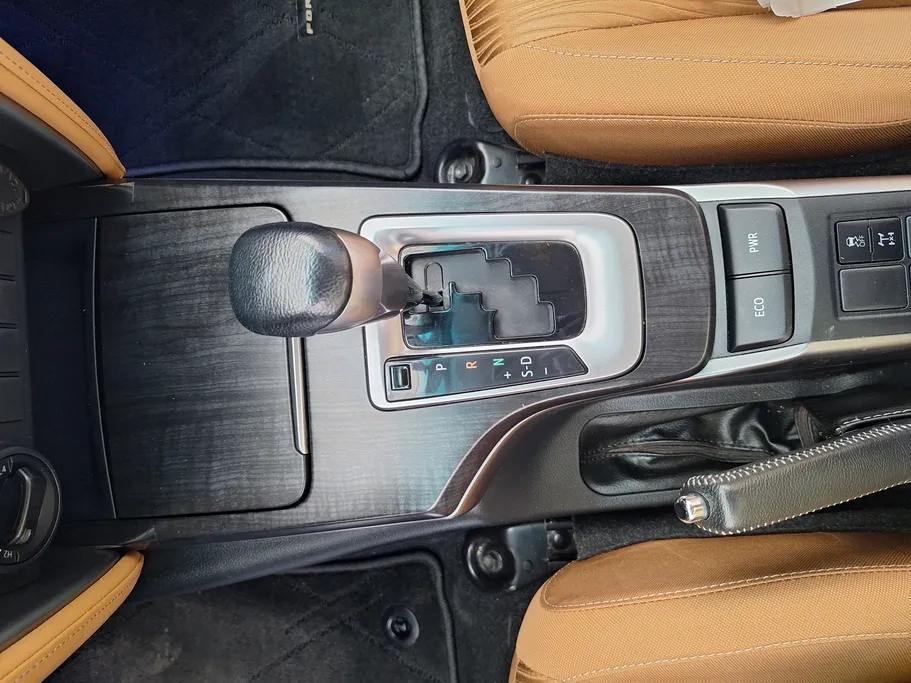 2023 Toyota Fortuner VX 