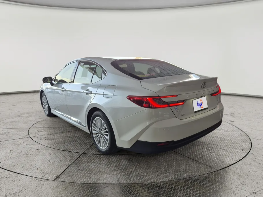 2025 Toyota Camry  LE 