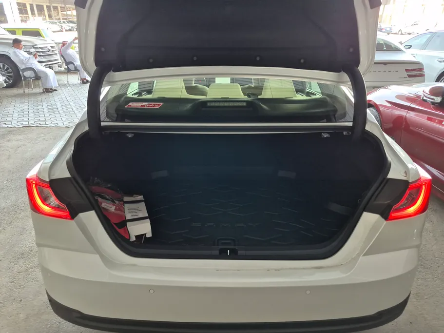 2025 Toyota Camry  LE 