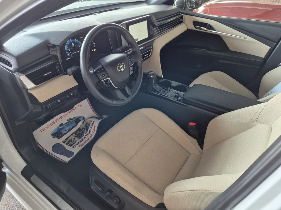 2025 Toyota Camry  LE 