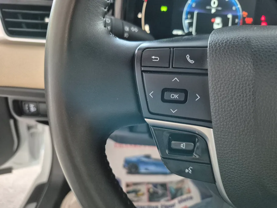 2025 Toyota Camry  LE 