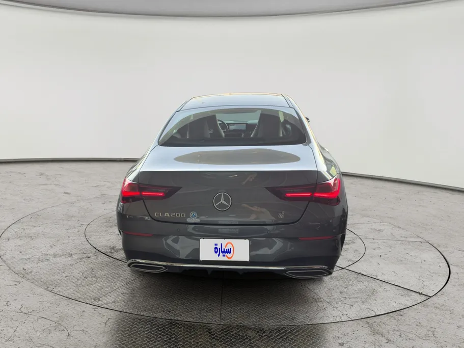 2025 Mercedes CLA 200 