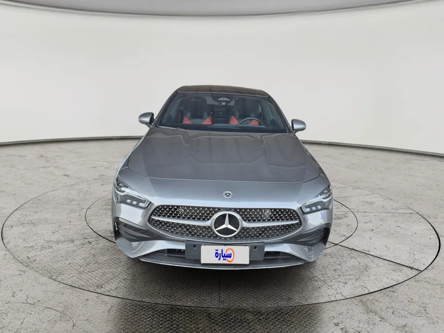2025 Mercedes CLA 200 