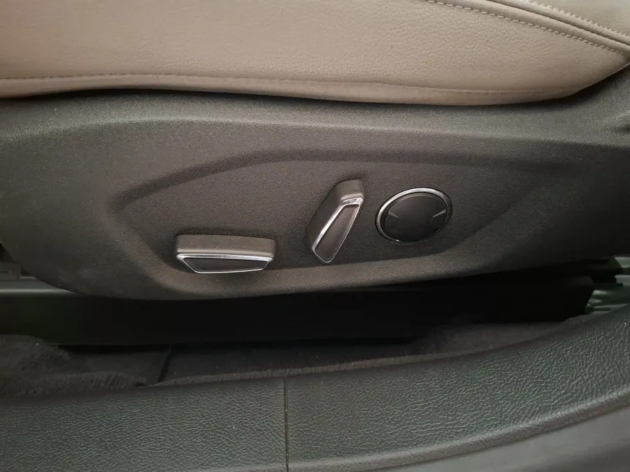 2021 Ford Taurus Trend 