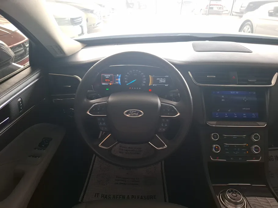 2021 Ford Taurus Trend 