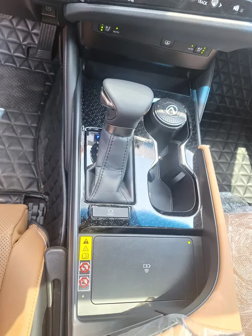 لكزس ES 350 2025 