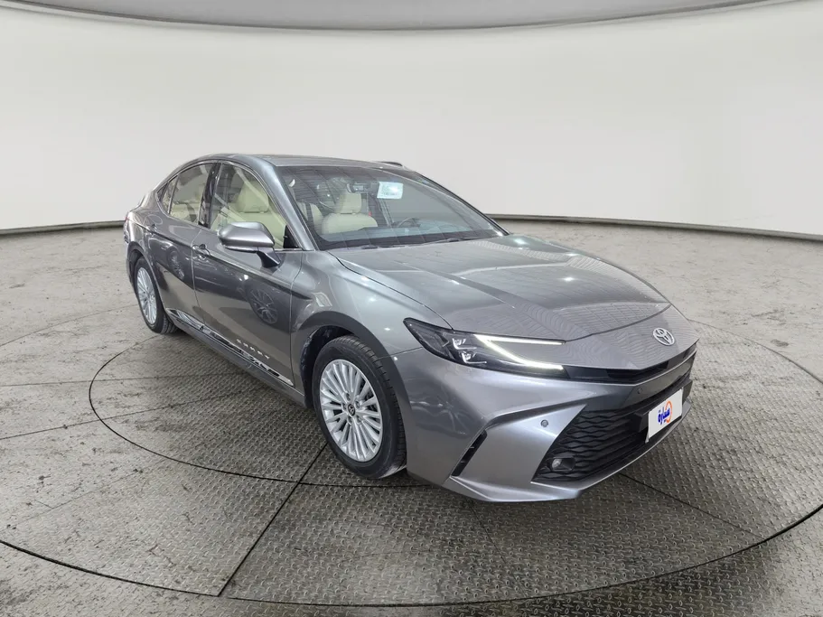 2025 Toyota Camry  LE 