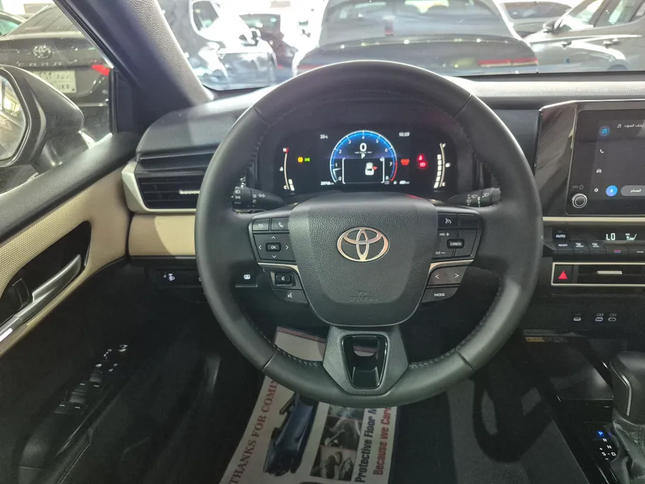2025 Toyota Camry  LE 
