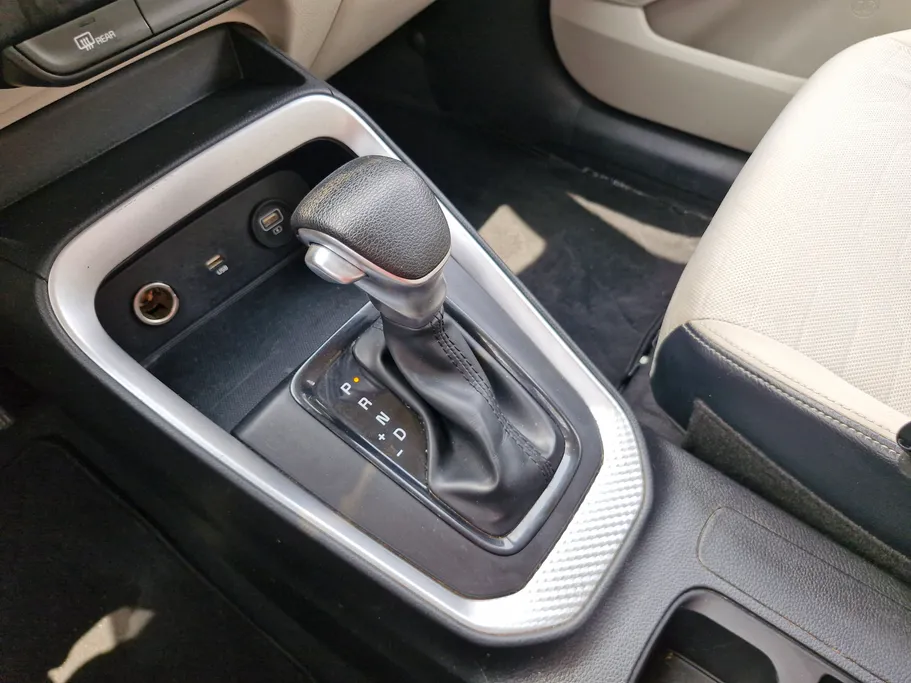 2023 Kia SONET GL 