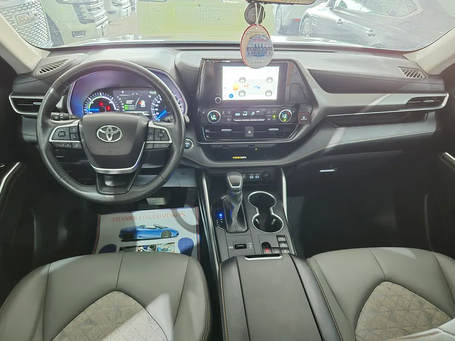 2023 Toyota Highlander GLE 