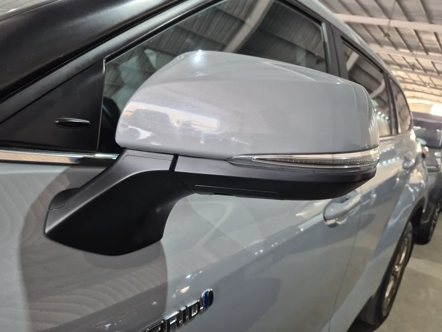 2023 Toyota Highlander GLE 