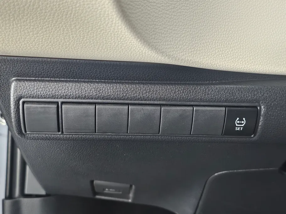2023 Toyota Corolla XLI 