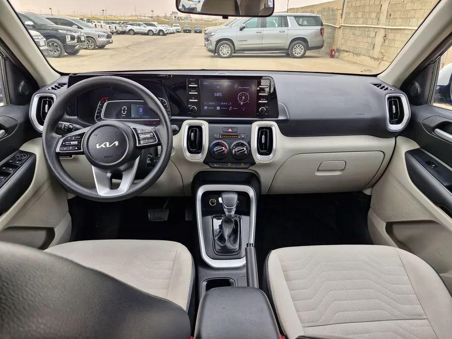2023 Kia SONET GL 