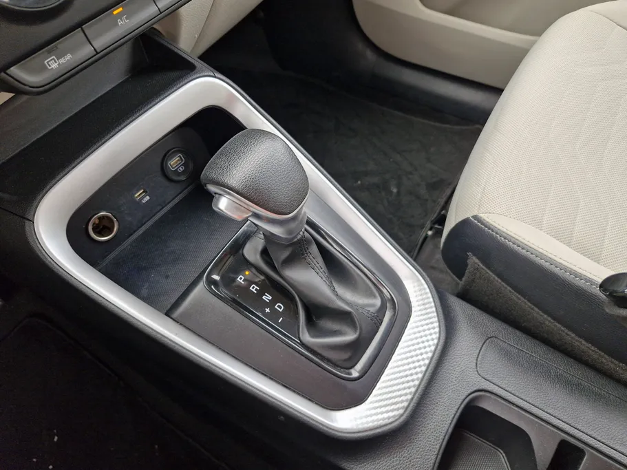 2023 Kia SONET GL 